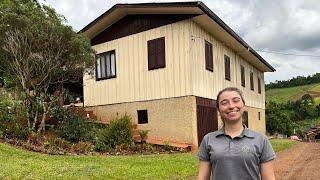 MULHER VIVE SOZINHA NO CASARÃO - DONA PIERINA