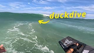 How to DUCKDIVE waves on a Kite