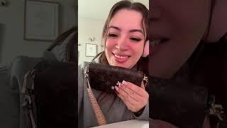 ASMR| What’s in my purse - soft spoken