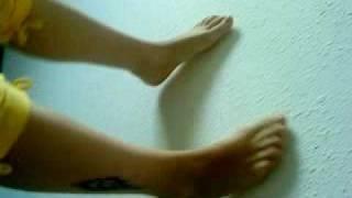 Sweet german teengirl show her nice feet in hotelroom!