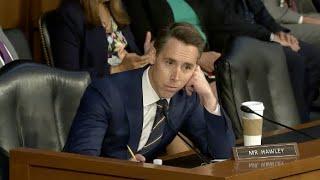 Hawley Grills FBI On Agency’s Baseless Monitoring Of Americans, Biden's Alleged Bribery Scheme