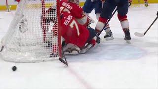 Dmitri Kulikov gets an assist on Reinhart's clinching goal in game 7 SCF (24 jun 2024)