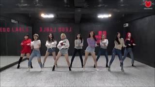 MOMOLAND BBoom BBoom But With Mi Mi Mi