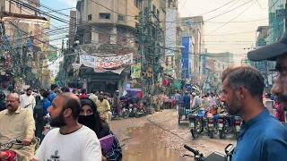  Lahore, Pakistan: Urdu Bazar – The Book Capital of Pakistan