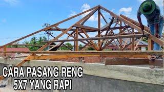 Cara pasang reng/gording kayu 5x7cm memakai circular saw yang rapi.!