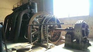 FAIRBANKS MORSE Big OLD Engines COLD STARTING UP AND COOL SOUND 4