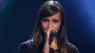 14-Year Old Britt SINGS Evanescence's Bring Me To Life - Voice Kids
