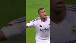 Kylian mbappe penalty goal