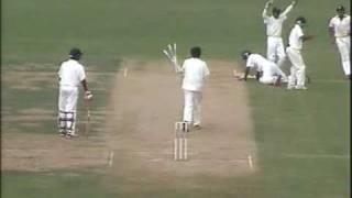 Abhinav Mukund's Dismissal In his Ranji Debut first innings