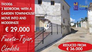 Just 29K, Move into and update 3 Bedroom Town Property for sale in Spain inland Andalucia TH5006