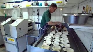 Pie and mash | Video of the day