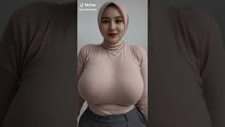 jilbab  hot gede #tiktok #hijab #hiburan #hijabstyle