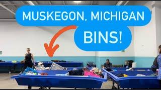 Thrifting the Muskegon, MICHIGAN Goodwill Outlet BINS while Traveling on a Super Chill Vacation!