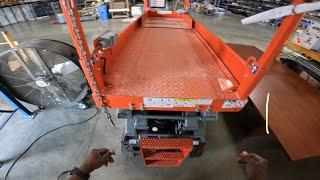 How to ride Scissor Lift / Skylift