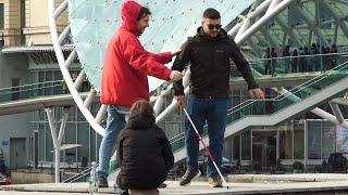 Will People Help a Blind Man  - Social Experiment