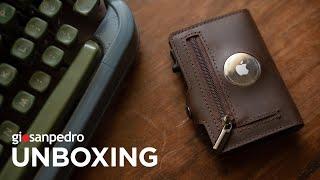 Apple AirTag for The Modern Gentleman's Wallet | ASMR Unboxing