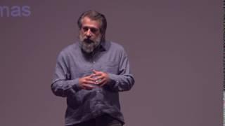 ¿CÓMO SE APRENDE A SER CREATIVO PUBLICITARIO? | Javier Inglés | TEDxUPFMataró