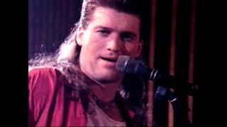 Billy Ray Cyrus : Achy Breaky Heart (1992) (Official Music Video)