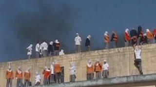 4 dead, 2 decapitated in Brazil prison riots