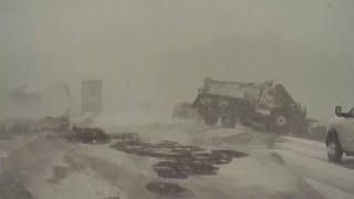 Interstate 41 snowy pileup in Wisconsin caught on camera | FOX6 News Milwaukee