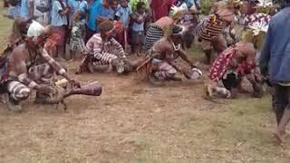 Rowandi -Nomane Sambu singsing ,Siane, Chuave District, Simbu Province, PNG.