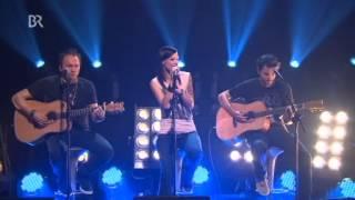 Christina Stürmer - Engel fliegen einsam (Acoustic) (Live@BR Abendschau)