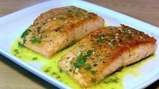 Bester gebratener Lachs mit Haut und leichter Zitronen Butter Sauce-Lachs knusprig & saftig gebraten