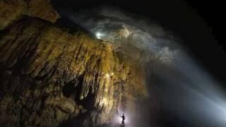 Worlds Largest Cave Discovered In Vietnam!