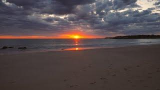 Full Un-Looped Sunset on a Tropical Beach with Calming Ocean Waves | Relaxing ASMR | 1H in 4K