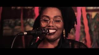 Nefertiti Gold - Oh Girl (Live) - Original Music