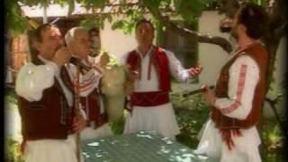 Ajde vino pijam  - Macedonian Folk Song
