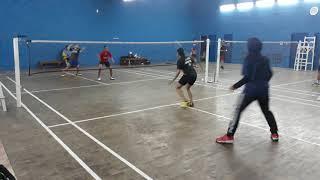 Cewek cewek perkasa main badminton Ganda Putri PB Jambu.