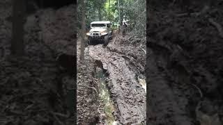 Toyota hardtop raja nya offroad di lumpur