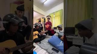 kreatif betul diorng ni  #tiktok #funny #comedy #shorts #viral #song #students #university