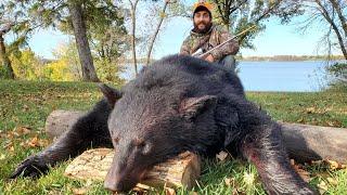 My FIRST EVER Black Bear (Hunting PINE FALLS, MANITOBA)