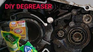 Crank case cleaning using baking soda,vinegar and dishwashing liquid