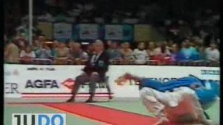 JUDO 1991 European Championships: Eric Born (SUI) - Jozsef Csak (HUN)