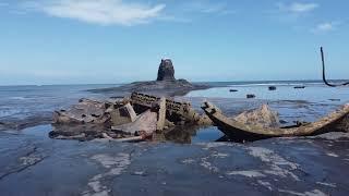 Whitby Abbey & Shipwrecks 4k