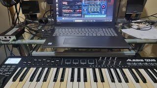 Utilizando Yamaha NP-V80 e Alesis QX49 no Kontakt em canais Midi diferentes.