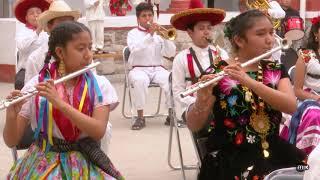 Feliz Navidad | El año viejo - Banda Sinfónica Comunitaria de Tlaxiaco