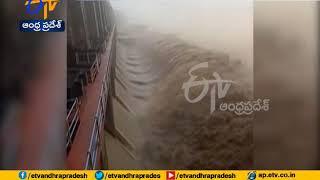 Karnataka floods | Heavy rain affects bus and train services