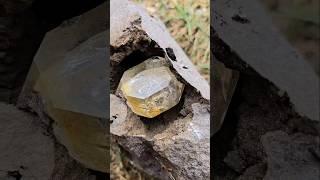 AMAZING Yellow Herkimer Diamond  ️ NEW York