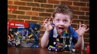 Лего Джуниорс 10753 - Джокер атакует Бэтпещеру, Lego Juniors, Кристиан Младший