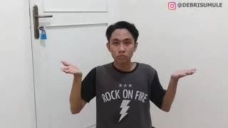 VIDEO LUCU: TUTORIAL BERMANFAAT DARI KURSI HIJAU, CUTTER BERKARAT DLL