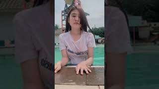 mandi kolam pamer dada #shorts #video #tiktok #viral