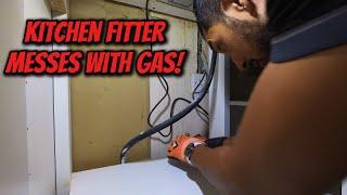 Kitchen Fitters Shouldn't Play With Gas! - A Day In The Life Of A Gas Engineer 189