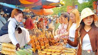 Amazing Street Food! Cambodia Market Food Tour - Noodles, Seafood, Crab, Shrimp, Dessert, & More