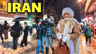 Snowy New Year 2025 in Iran North of Tehran Tajrish