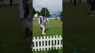 Pablo Larrazábal - Soft landing chip on the BMW PGA Championship putting green @ Wentworth