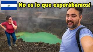 Gringos visitan Santa Ana por primera vez - Subiendo al volcán con guardias armados 